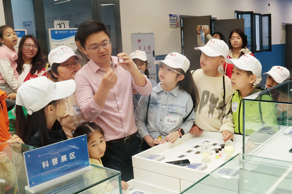 美育人”赋能红色工程师培养开元棋牌重庆理工大学：“三(图1)